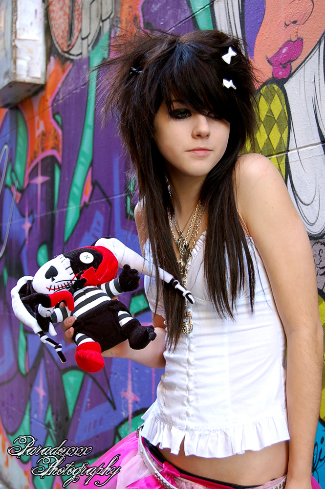 graffiti_queen__by_paradoxphotography.jpg