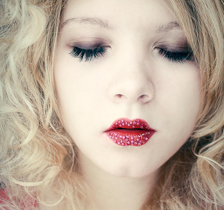lip gloss by addnill