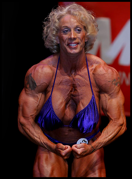 Nude Muscle Granny 22