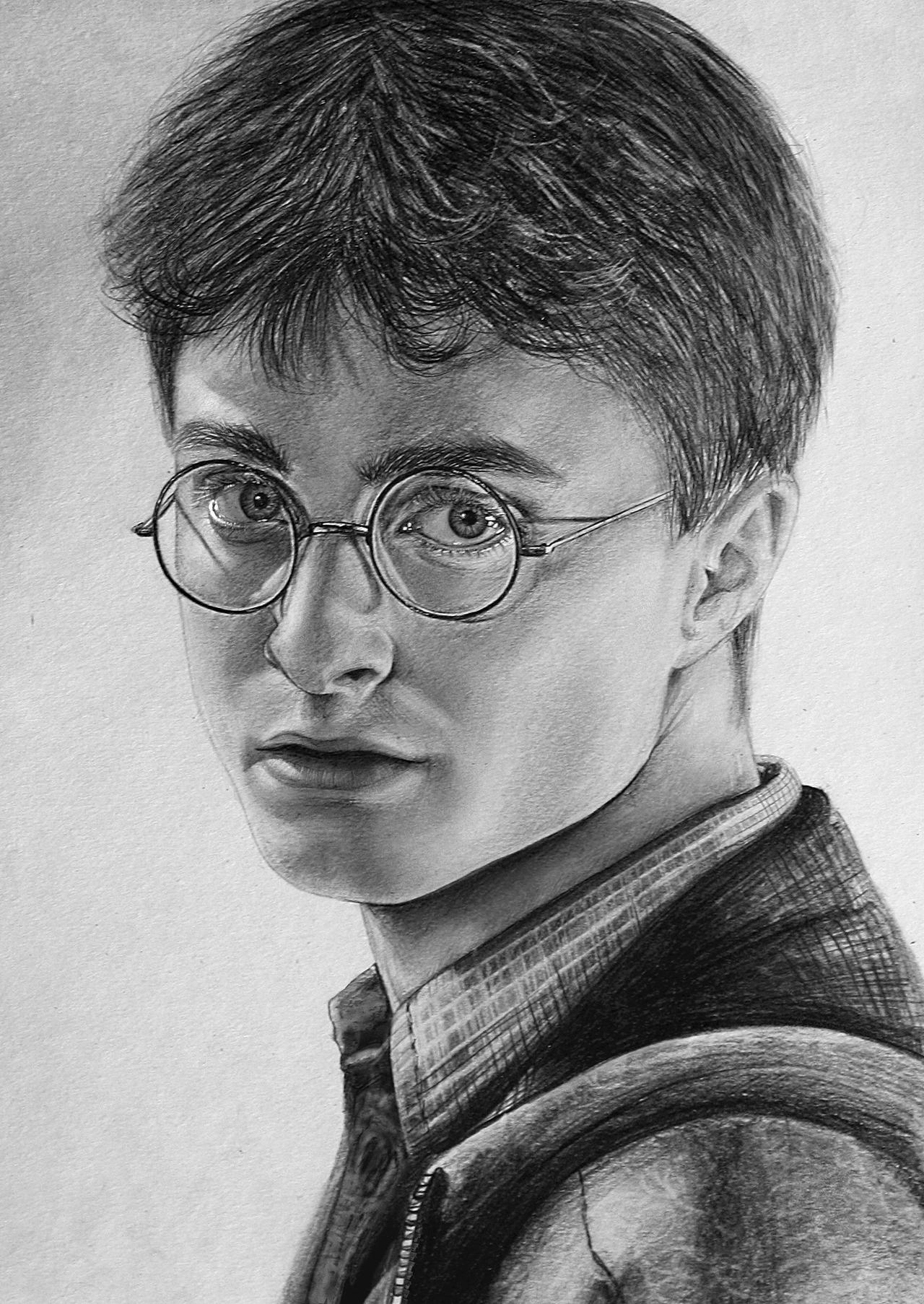 Harry Potter by LazzzyV on DeviantArt