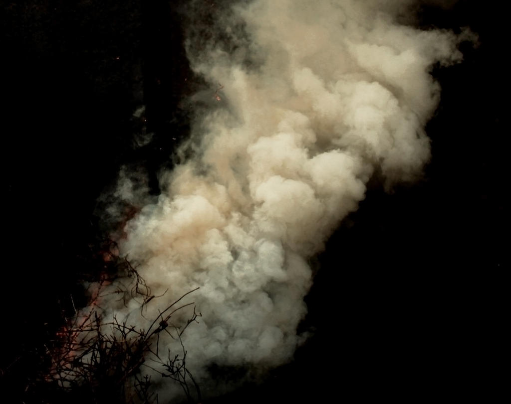 smoke___iii_by_mattthesamurai-d33s193.jpg